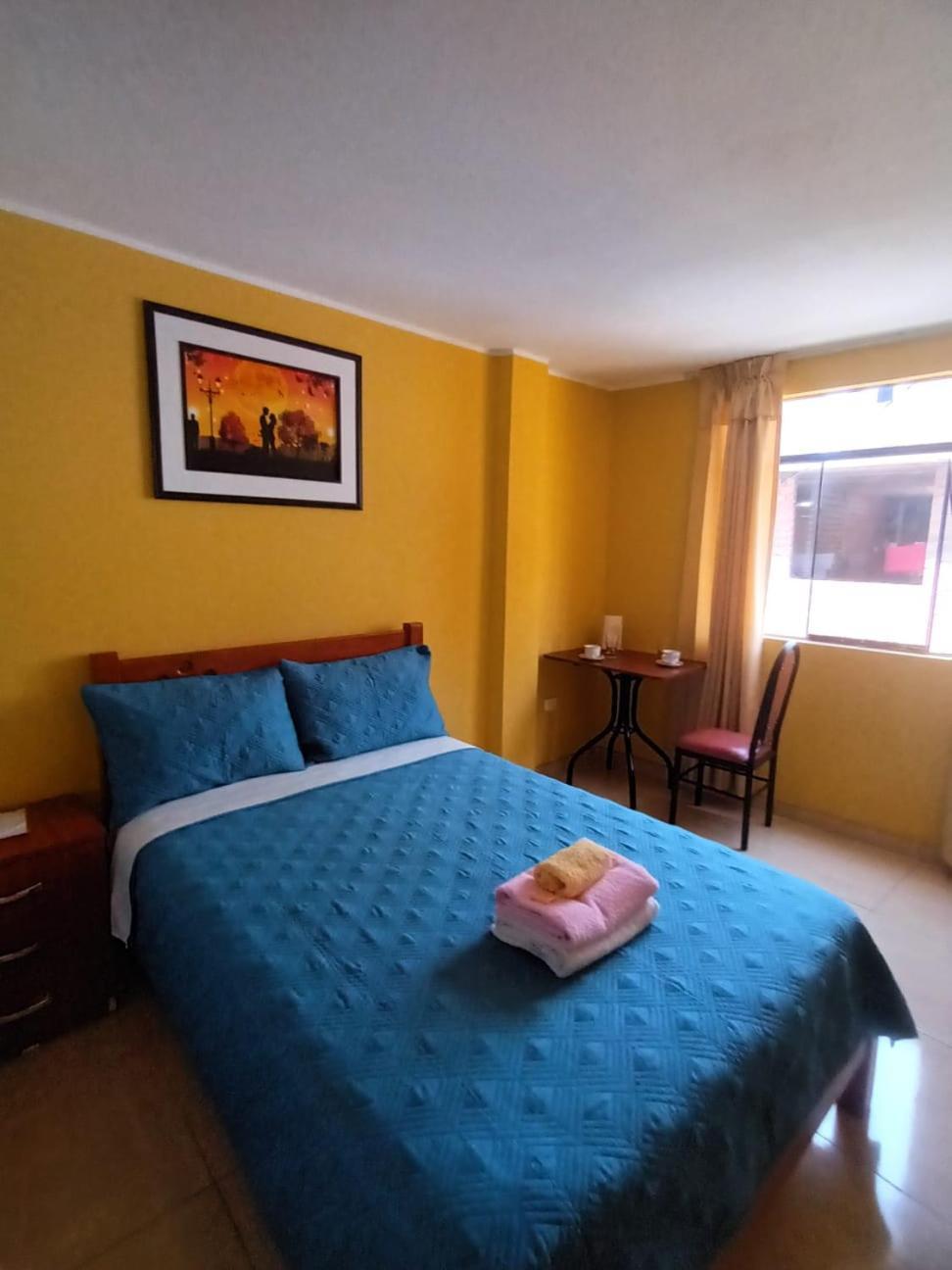Right Across From The Airport - Free Shuttle - A Y J Familia Apartment Lima Exterior photo