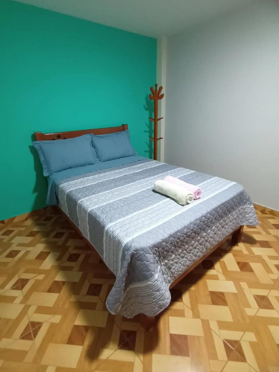 Right Across From The Airport - Free Shuttle - A Y J Familia Apartment Lima Exterior photo